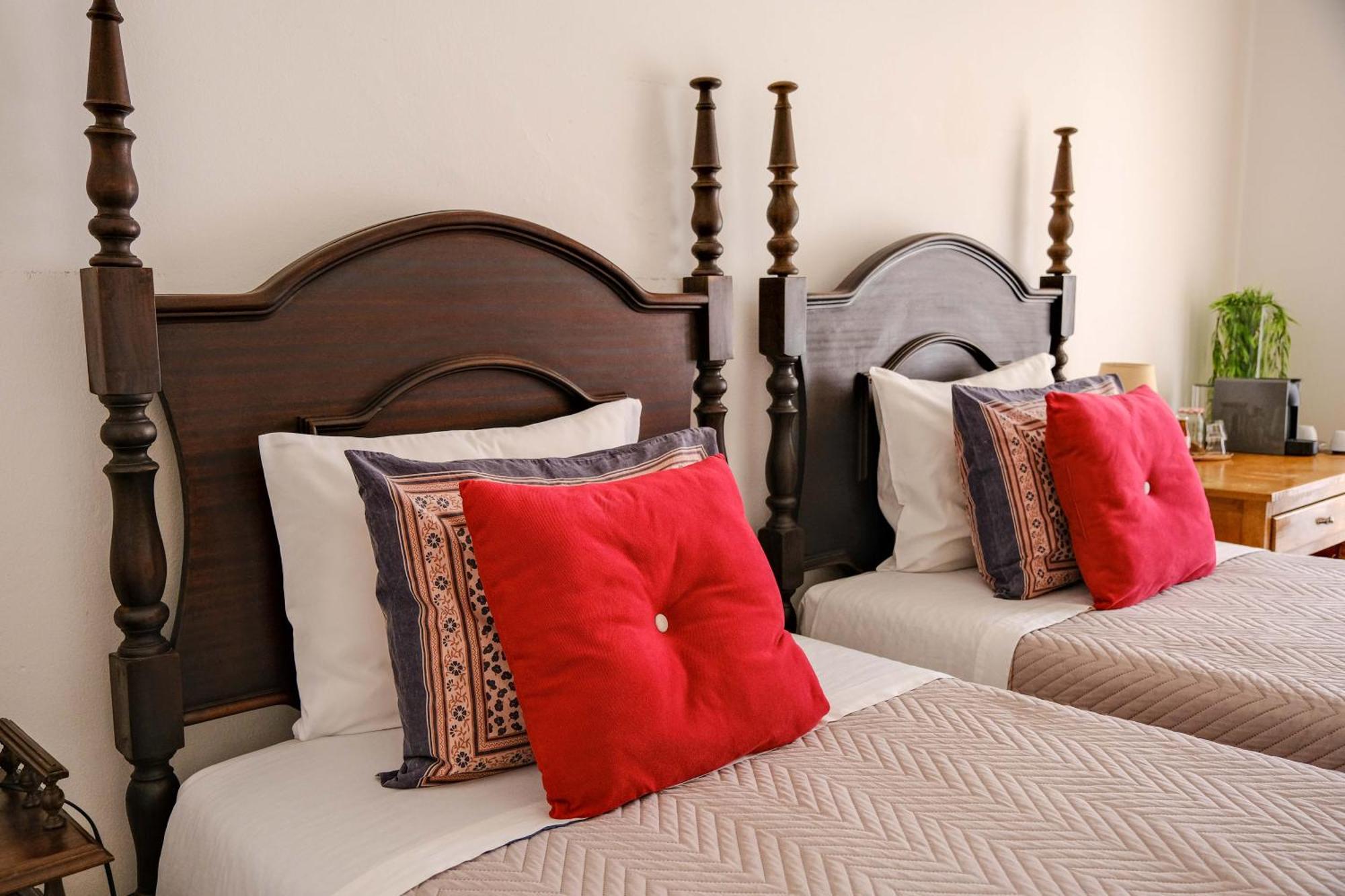 6/4 De Sado Hotel Setubal Luaran gambar